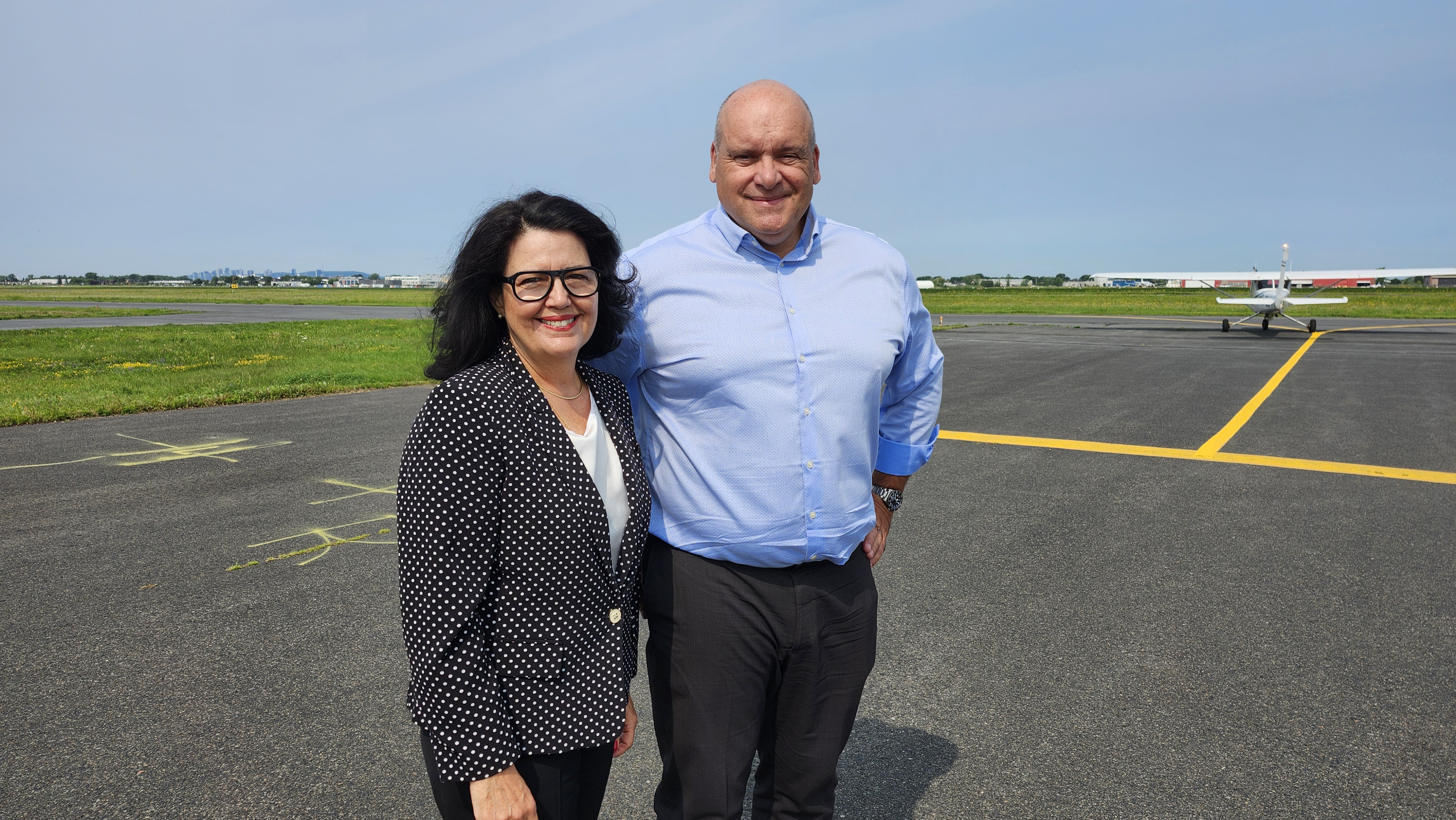 Suzanne Benoit, CEO of the Quebec Air Transport Association (AQTA), and Thierry Dugrippe, of Air Richelieu, believe that Quebec will soon live black days in aviation.
